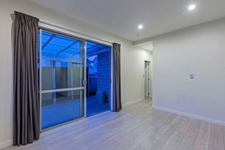 Photo of property in 59 Golden Morning Drive, Albany Heights, Auckland, 0632