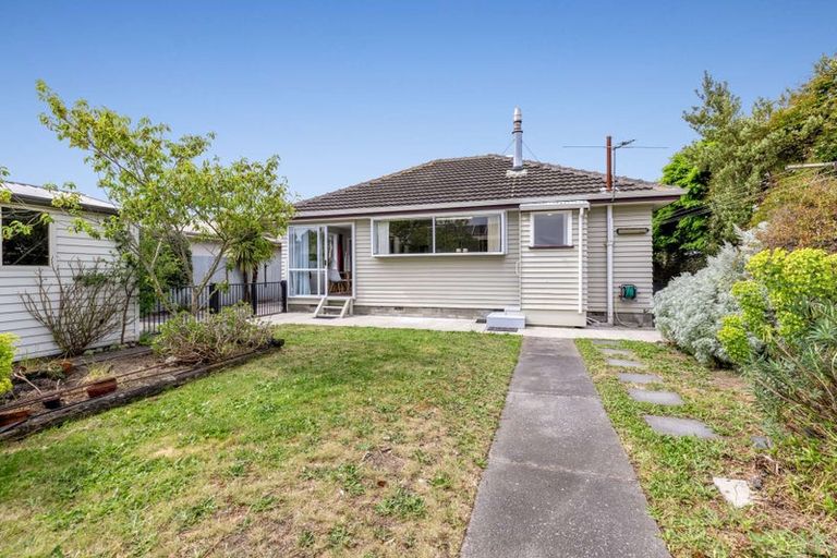 Photo of property in 5 Colac Street, Avondale, Christchurch, 8061