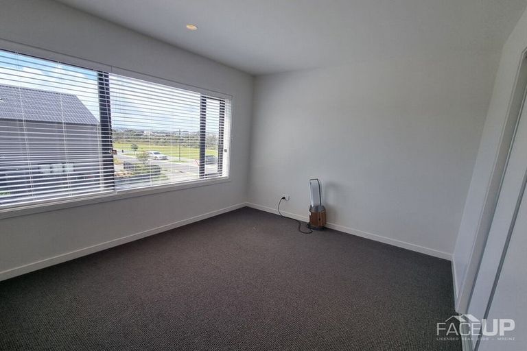 Photo of property in 13 Sierra Pine Road, Hobsonville, Auckland, 0616
