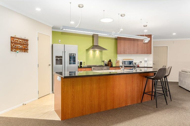 Photo of property in 60 Nelson Avenue, Aotea, Porirua, 5024