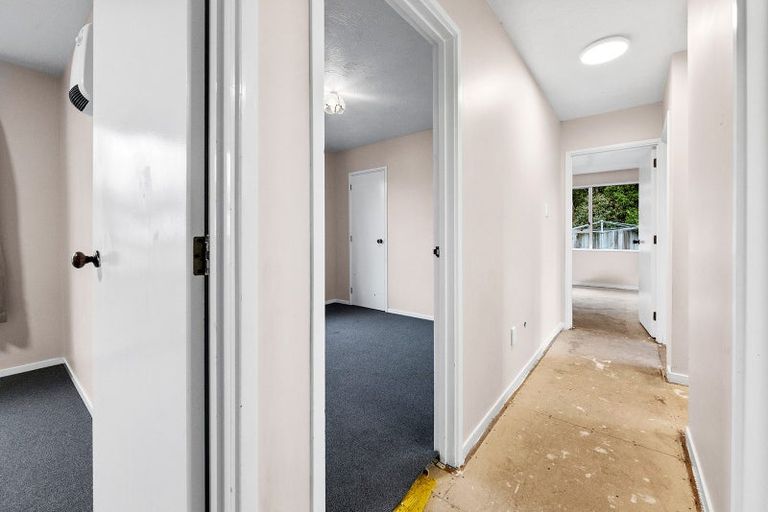 Photo of property in 60 Orrick Crescent, Avondale, Christchurch, 8061