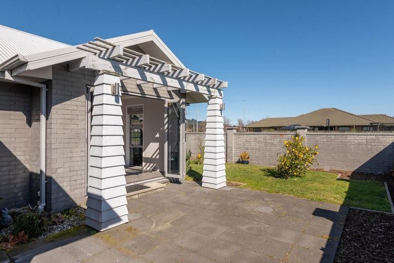 Photo of property in 256 Vaughan Road, Owhata, Rotorua, 3010