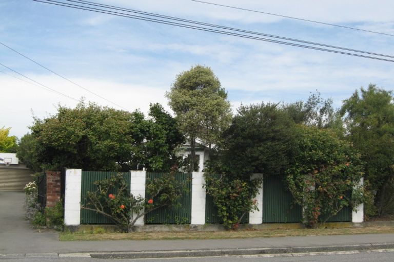 Photo of property in 66 Weston Road, St Albans, Christchurch, 8052