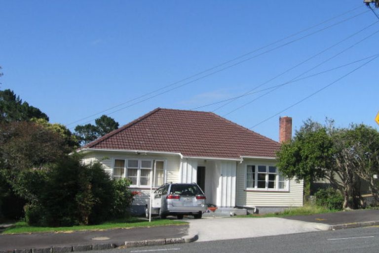 Photo of property in 8 Bonnie Brae Road, Meadowbank, Auckland, 1072