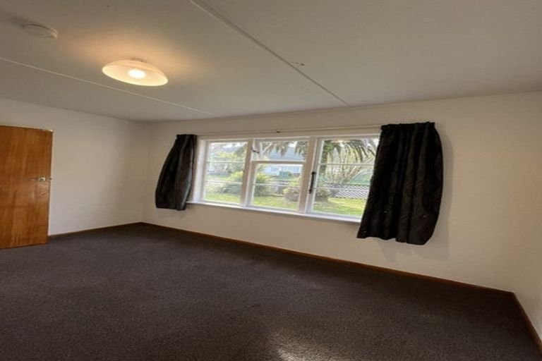 Photo of property in 105 Wise Street, Wainuiomata, Lower Hutt, 5014
