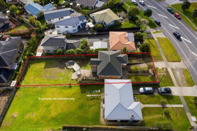 Photo of property in 660 East Coast Road, Pinehill, Auckland, 0630