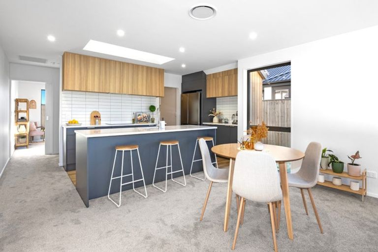 Photo of property in 8 Waterford Farm Road, Halswell, Christchurch, 8025