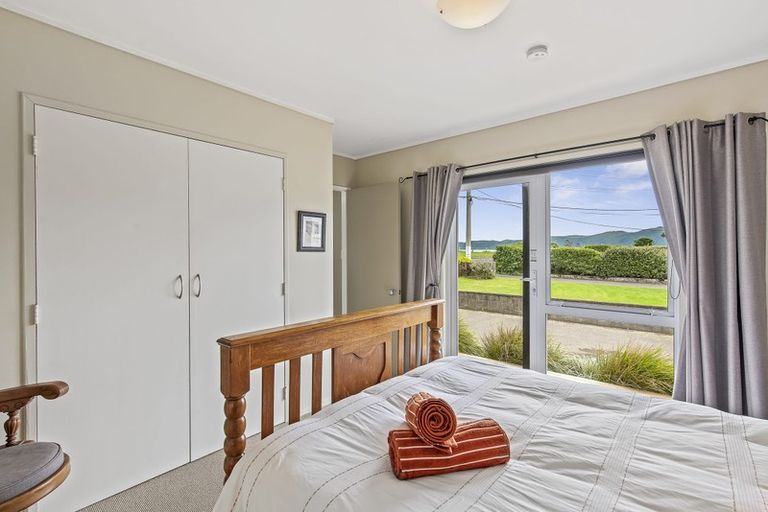 Photo of property in 58a Wharemauku Road, Raumati Beach, Paraparaumu, 5032