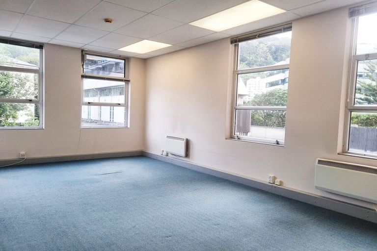 Photo of property in Molesworth House, 9/101a Molesworth Street, Thorndon, Wellington, 6011