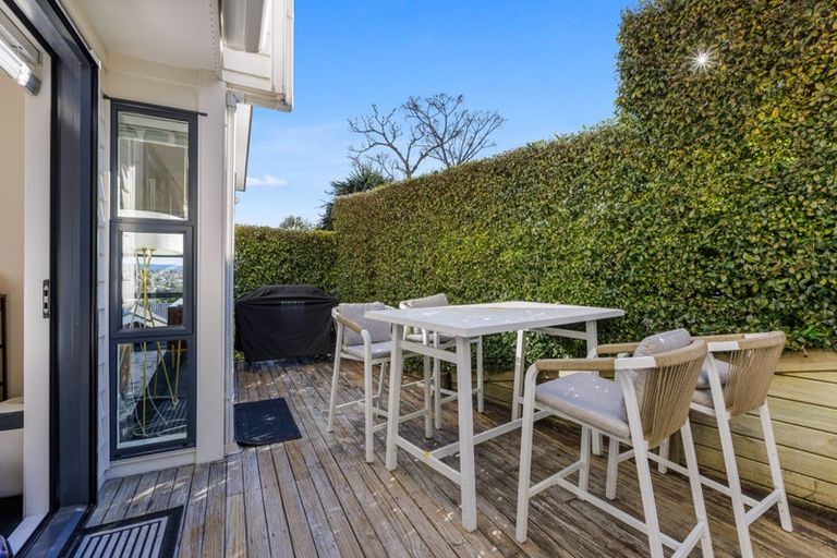 Photo of property in 78 Pemberton Avenue, Bayview, Auckland, 0629