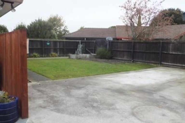 Photo of property in 6 Sunbeam Place, Halswell, Christchurch, 8025