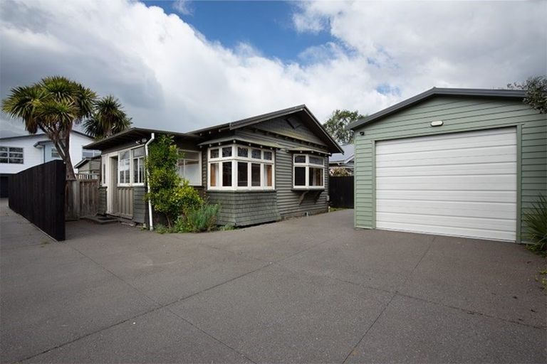 Photo of property in 42 Diamond Avenue, Spreydon, Christchurch, 8024