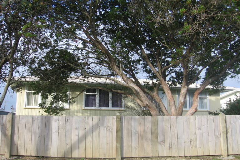 Photo of property in 22 Charwell Place, Highbury, Palmerston North, 4412