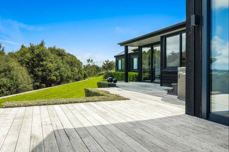 Photo of property in 79 Bishop Lane, Tawharanui Peninsula, Matakana, 0986