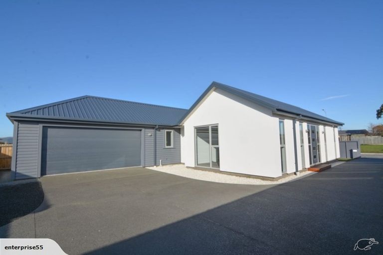 Photo of property in 18 Kingsbridge West, Burwood, Christchurch, 8083