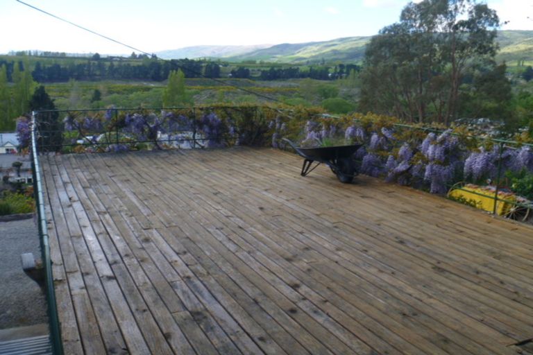 Photo of property in 7 Branxholm Street, Roxburgh, 9500