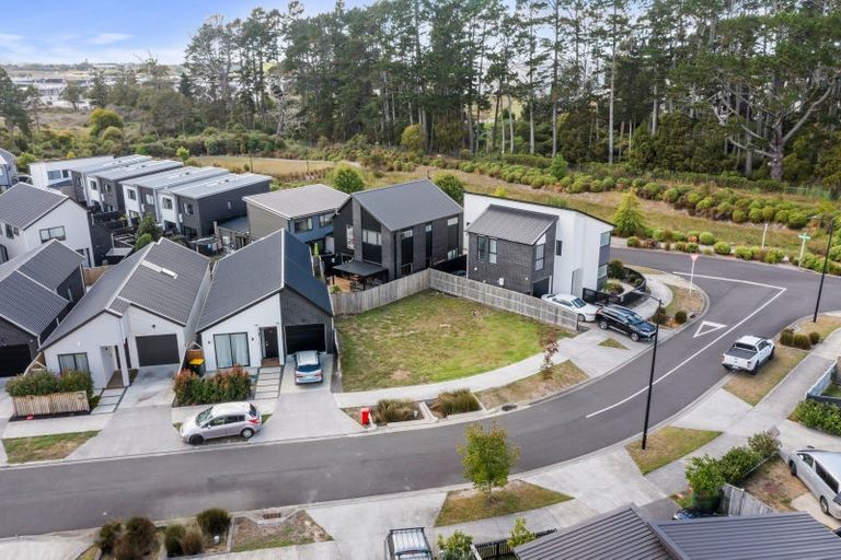 Photo of property in 4 Zadar Street, Kumeu, 0810