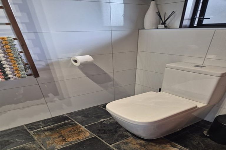 Photo of property in 62 Oceanview Road, Mount Maunganui, 3116