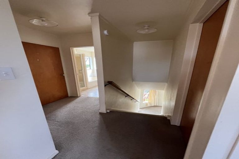 Photo of property in 2/14 James Street, Bayview, Auckland, 0629