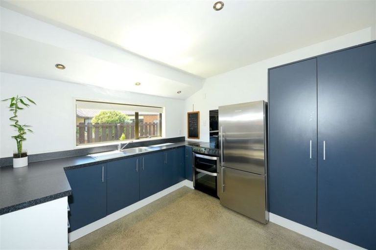 Photo of property in 8/33 Studholme Street, Somerfield, Christchurch, 8024