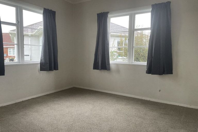 Photo of property in 25 Lockerbie Street, Turnbull Thomson Park, Invercargill, 9810