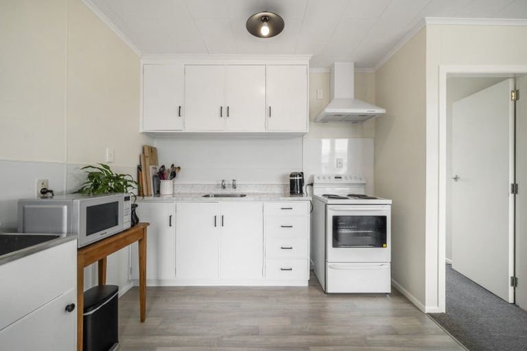 Photo of property in 17 Rotokawa Street, Taupo, 3330