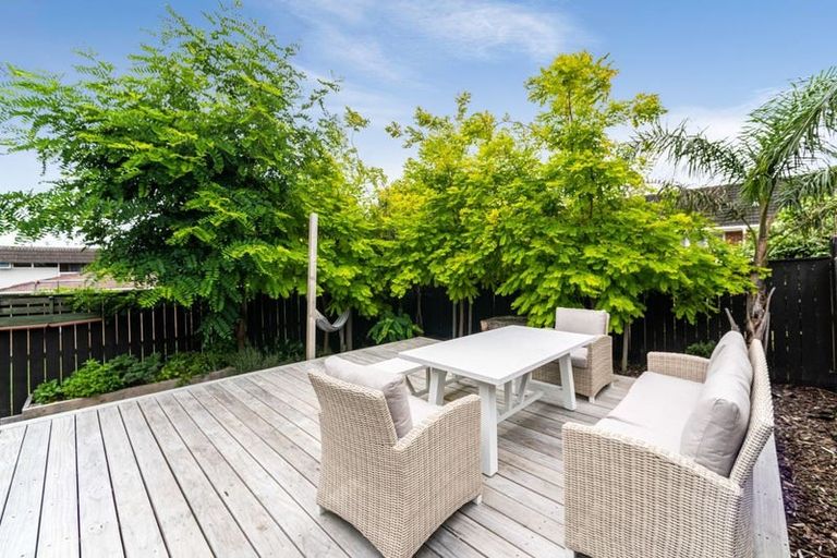 Photo of property in 3/15a Anzac Street, Takapuna, Auckland, 0622