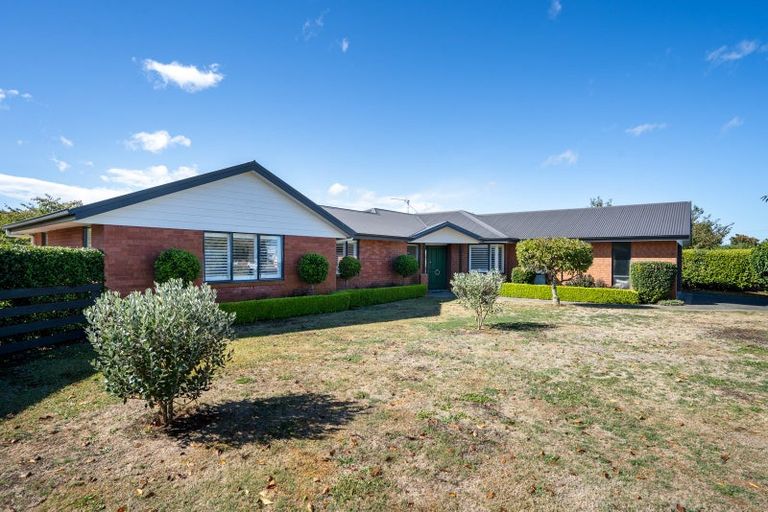 Photo of property in 3 De La Mare Drive, Leamington, Cambridge, 3432