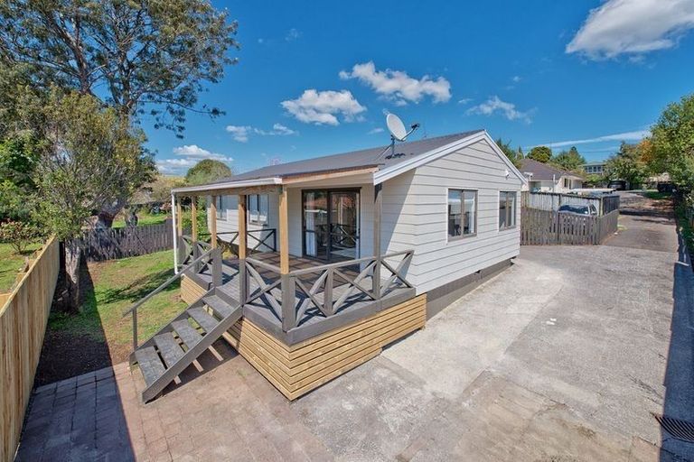 Photo of property in 3/4 Coxhead Road, Manurewa, Auckland, 2102