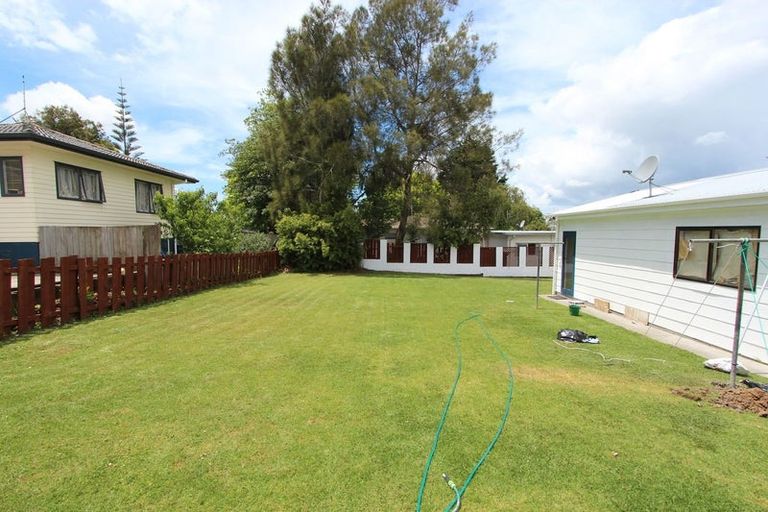 Photo of property in 3 Rimu Road, Manurewa, Auckland, 2102