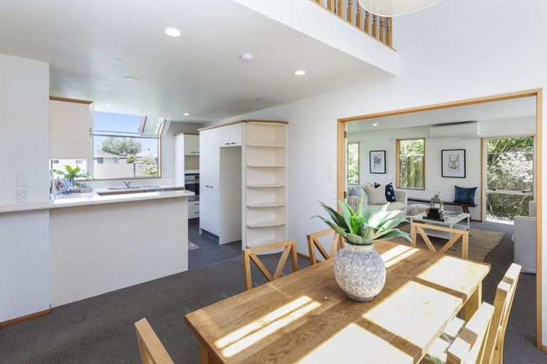 Photo of property in 2 Hurunui Street, Cracroft, Christchurch, 8025