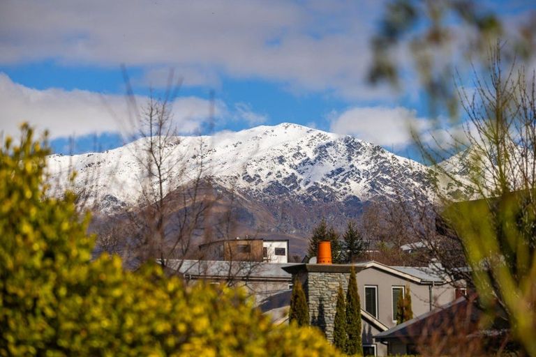 Photo of property in 79 Centennial Avenue, Arrowtown, 9302