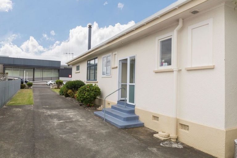 Photo of property in 26 Denmark Street, Dannevirke, 4930