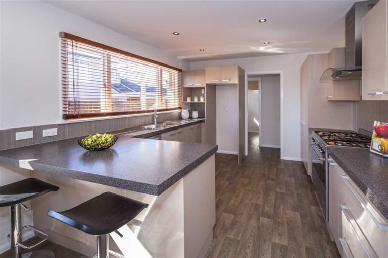 Photo of property in 15 Powell Crescent, Ilam, Christchurch, 8041