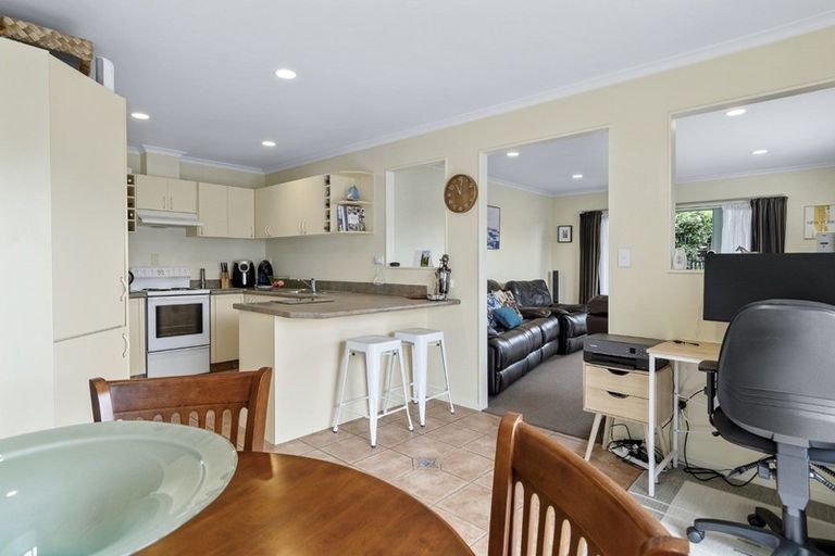 Photo of property in 3 Sunvale Place, Gate Pa, Tauranga, 3112