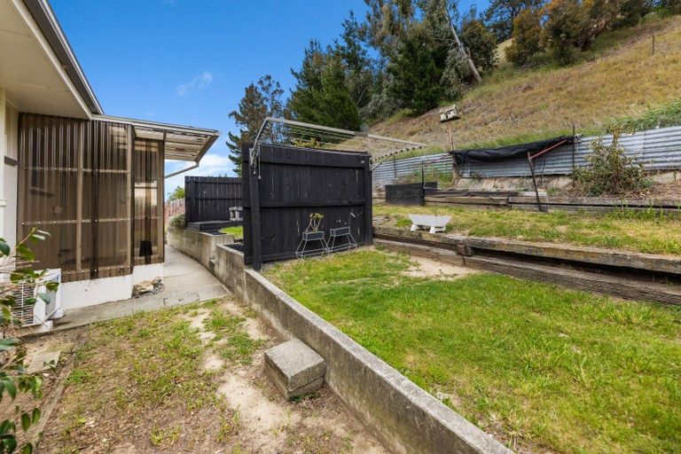 Photo of property in 8 Settlement Road, Kurow, 9435