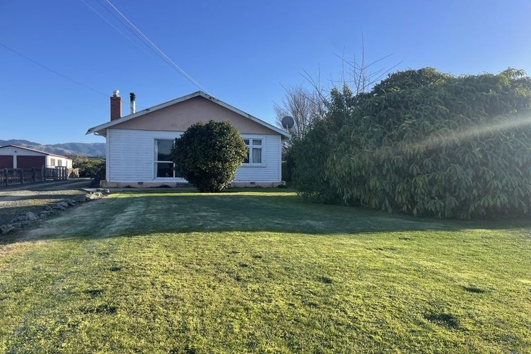 Photo of property in 76 Shearman Street, Waimate, 7924