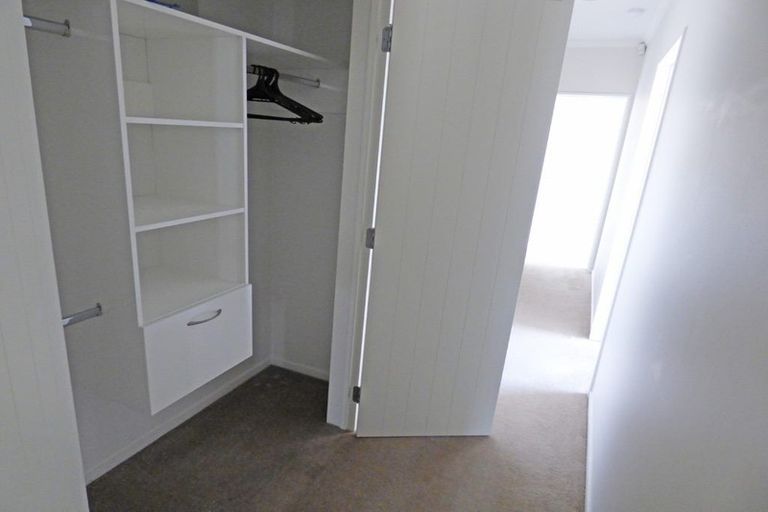 Photo of property in 7 Erceg Way, Rosehill, Papakura, 2113