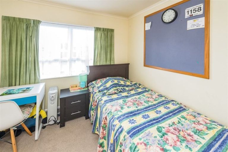 Photo of property in 6 Hampton Place, Springvale, Whanganui, 4501