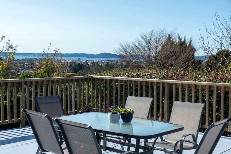 Photo of property in 20 Exeter Place, Tihiotonga, Rotorua, 3015