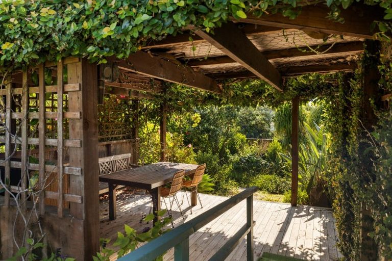 Photo of property in 1 Winiata Street, Brookfield, Tauranga, 3110