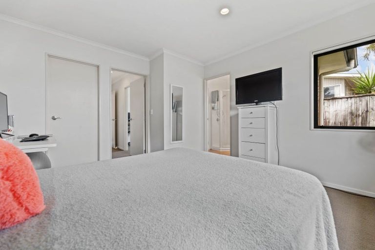 Photo of property in 4a Kohekohe Place, Pukete, Hamilton, 3200