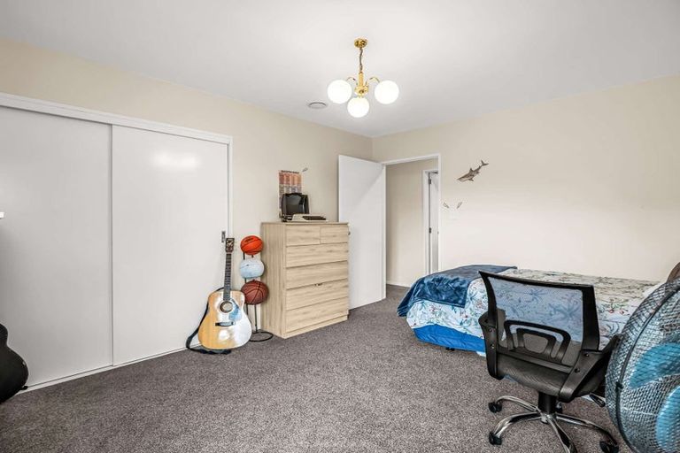 Photo of property in 43 Gladstone Road, Woodend, 7610