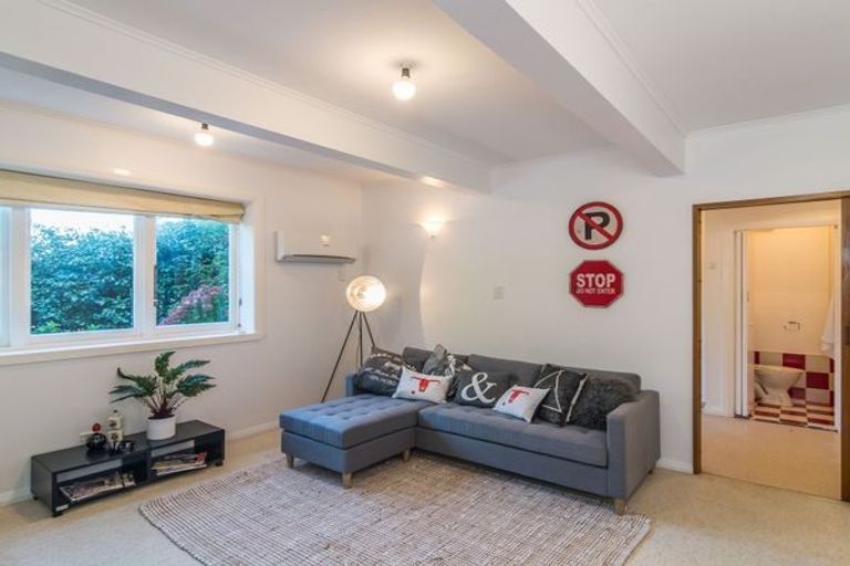 Photo of property in 5 Nepal Place, Khandallah, Wellington, 6035