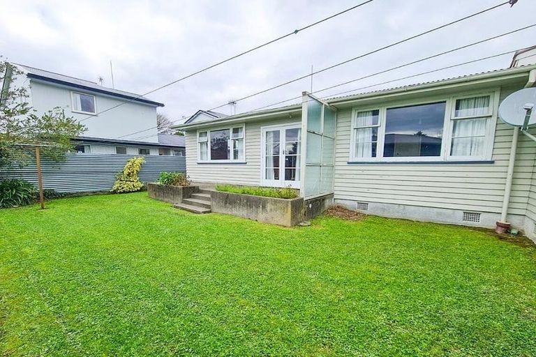 Photo of property in 95 Ferguson Street, West End, Palmerston North, 4412