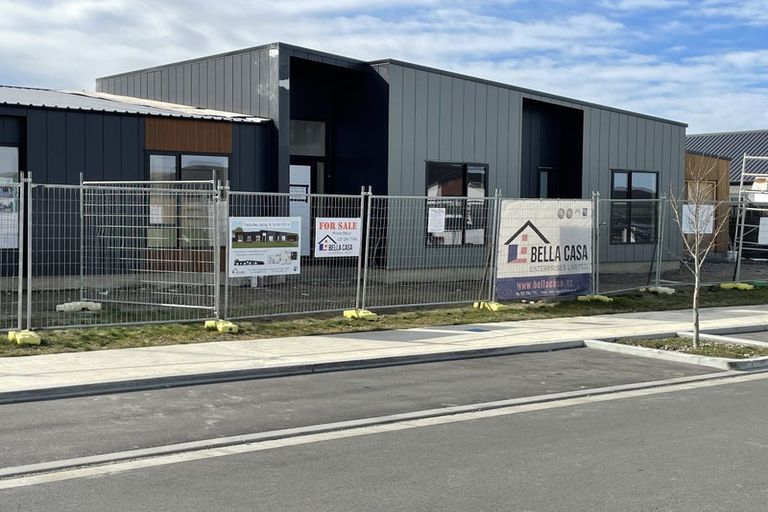 Photo of property in 12 Steggall Road, Rangiora, 7400