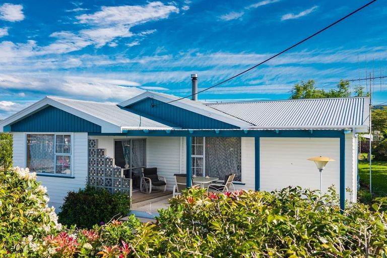 Photo of property in 13 Maude Street, Waimate, 7924