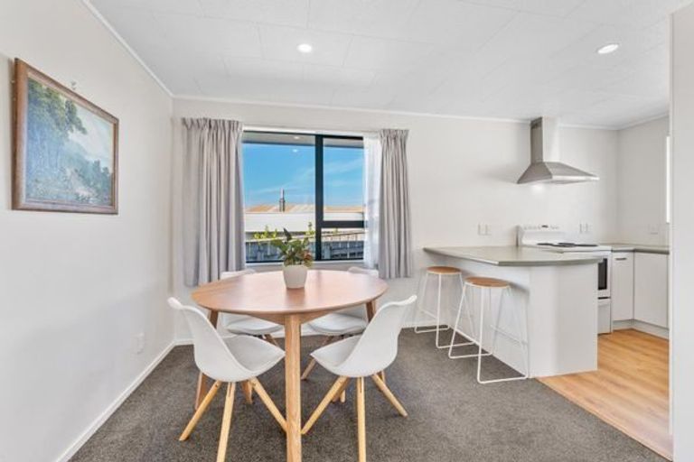 Photo of property in 31 Rutherford Drive, Waikanae Beach, Waikanae, 5036