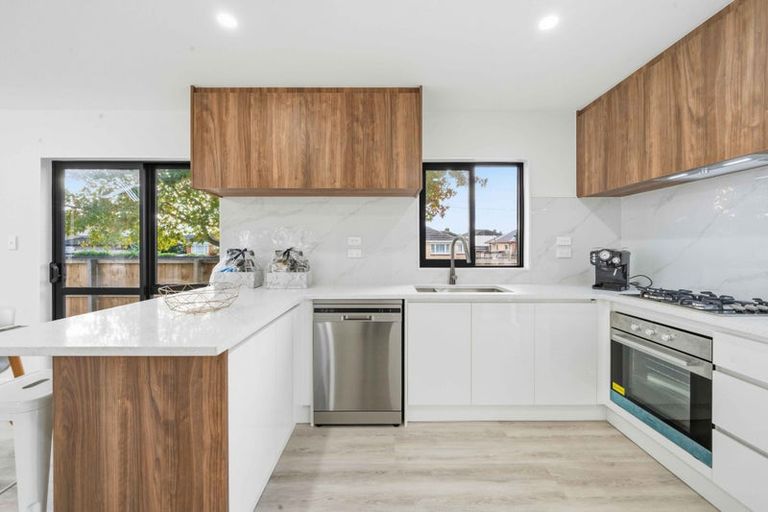 Photo of property in 58b Milton Road, Papatoetoe, Auckland, 2024