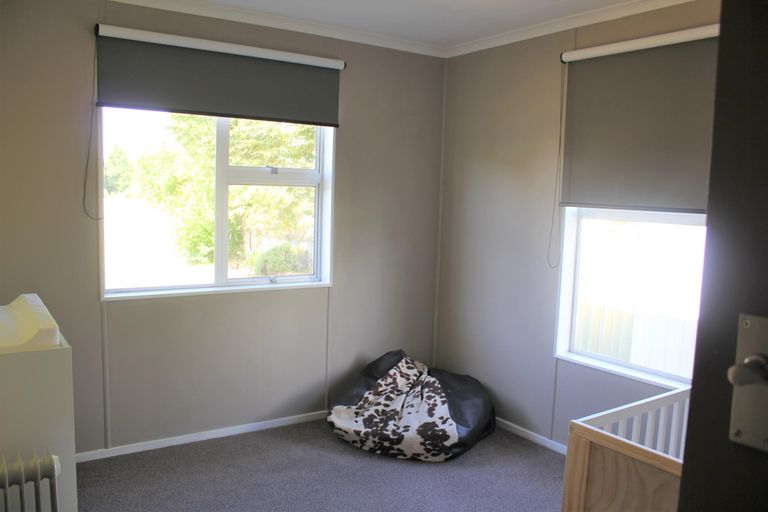 Photo of property in 10 Farm Street, Lumsden, 9730